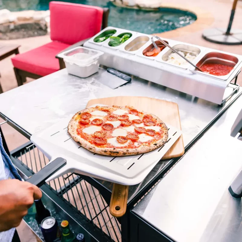 Ooni Pizzaschep geperforeerd 35 cm pizza SKU 341149